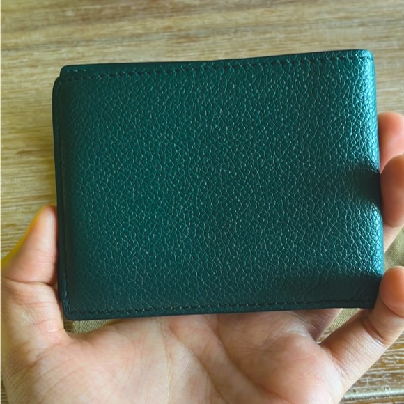 Burberry Men’s Leather Wallet - Picture 3 of 4